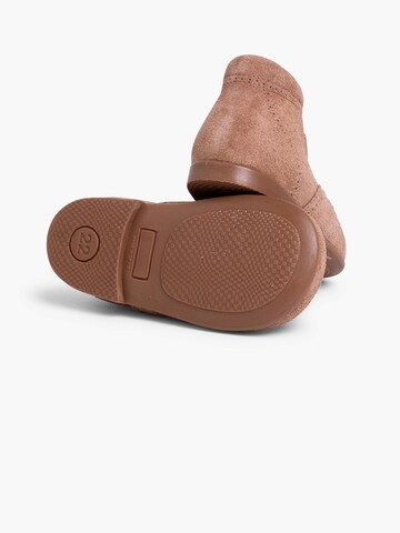 Pisamonas Flats in Beige