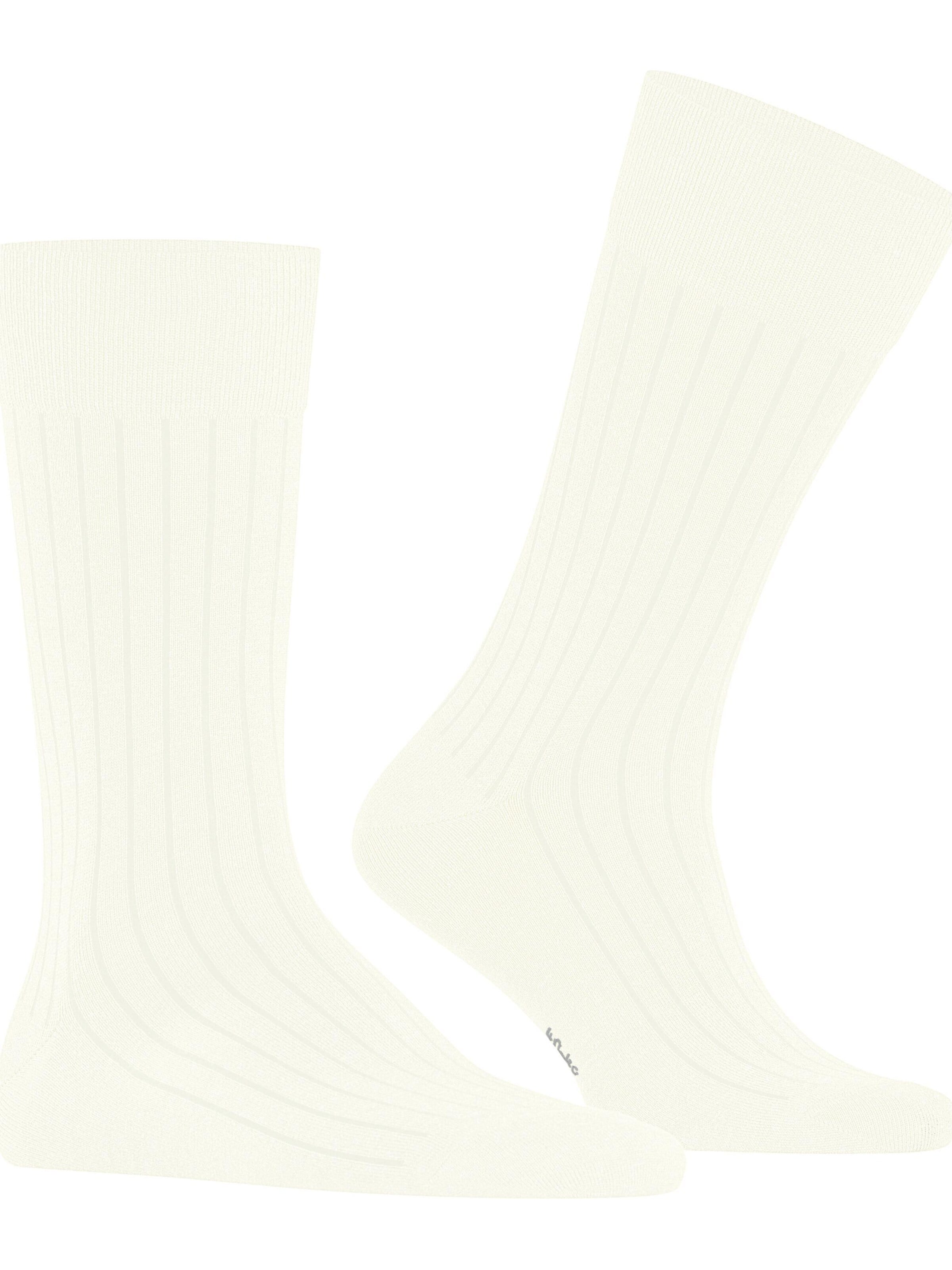 BURLINGTON Socks 'Duke Street' in White: front
