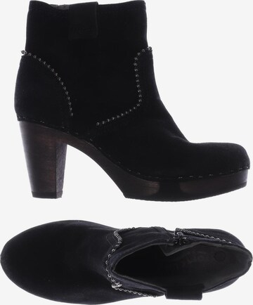 SOFTCLOX Dress Boots in 38 in Black: front