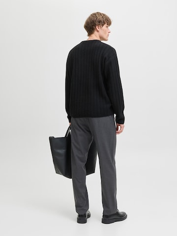 Regular Pantaloni cu dungă 'JPSTKANE EDWIN' de la JACK & JONES pe gri