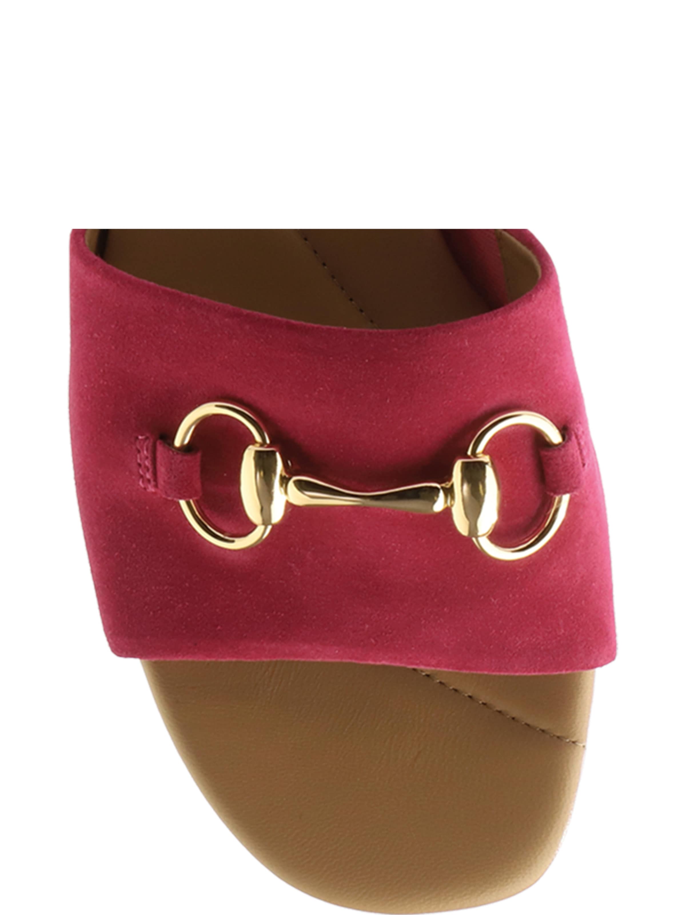 Mule 'Nella' Högl en rose