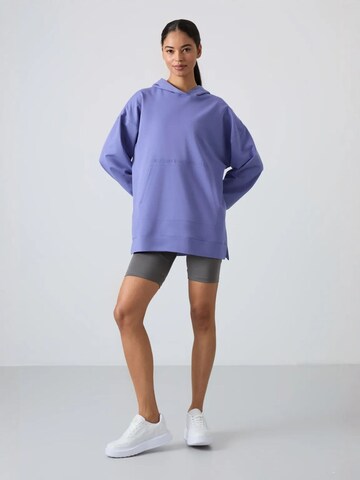 Tommy Life Sweatshirt in Purple