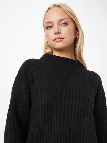 s.Oliver BLACK LABEL - Pullover em preto