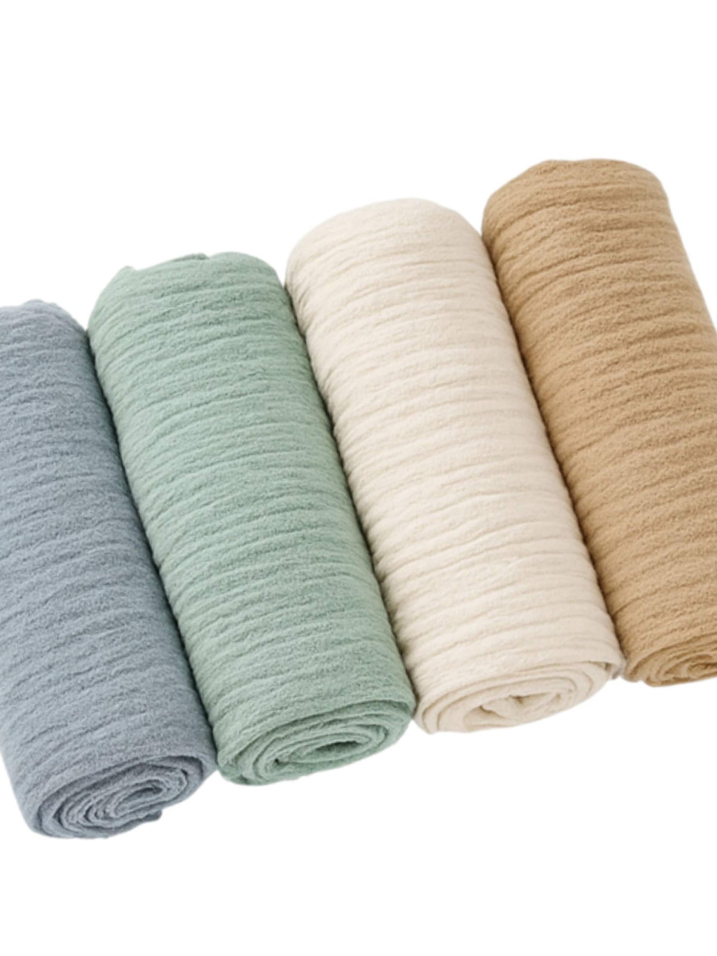 Räuberella Latz 'Premium Spucktücher 4er-Pack – 60x60 cm (Braun, Creme, Hellgrün, Beige)'‌‌‌ in Grün: Vorderseite