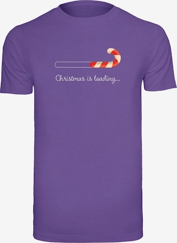 Merchcode T-Shirt 'Christmas Loading' in Lila: Vorderseite