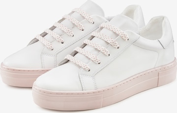 Sneaker low de la Elbsand pe alb