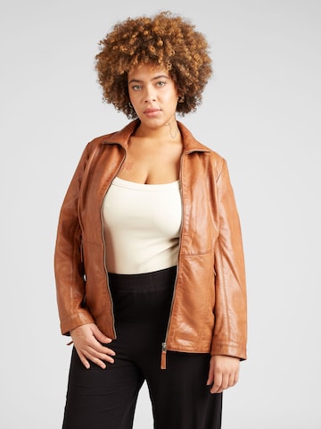 Veste mi-saison 'Yarike' Gipsy Comfort Line en marron : devant