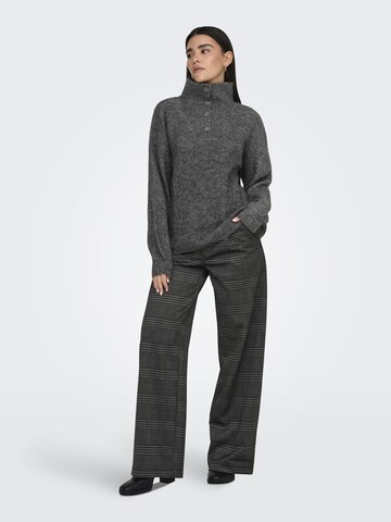 JDY - Jersey 'INGEBORG' en gris