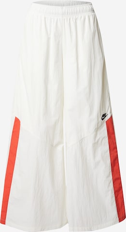 Wide leg Pantaloni de la Nike Sportswear pe bej: față