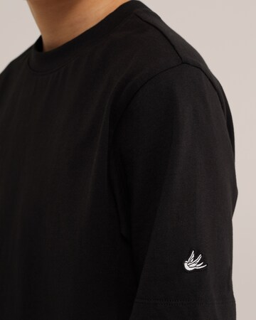 WE Fashion Paita värissä musta