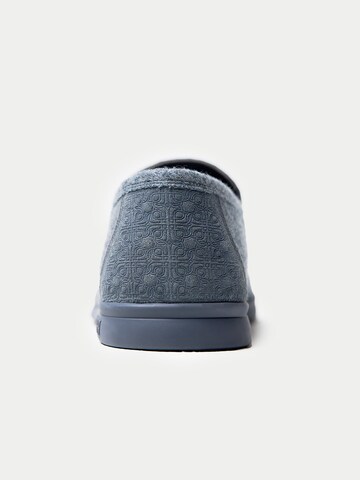 GOBI Cashmere Slipper 'Men's Cashmere Loafers'‌‌‌‌‌ in Grau