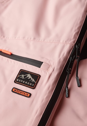 Regular Pantalon de sport Superdry en rose