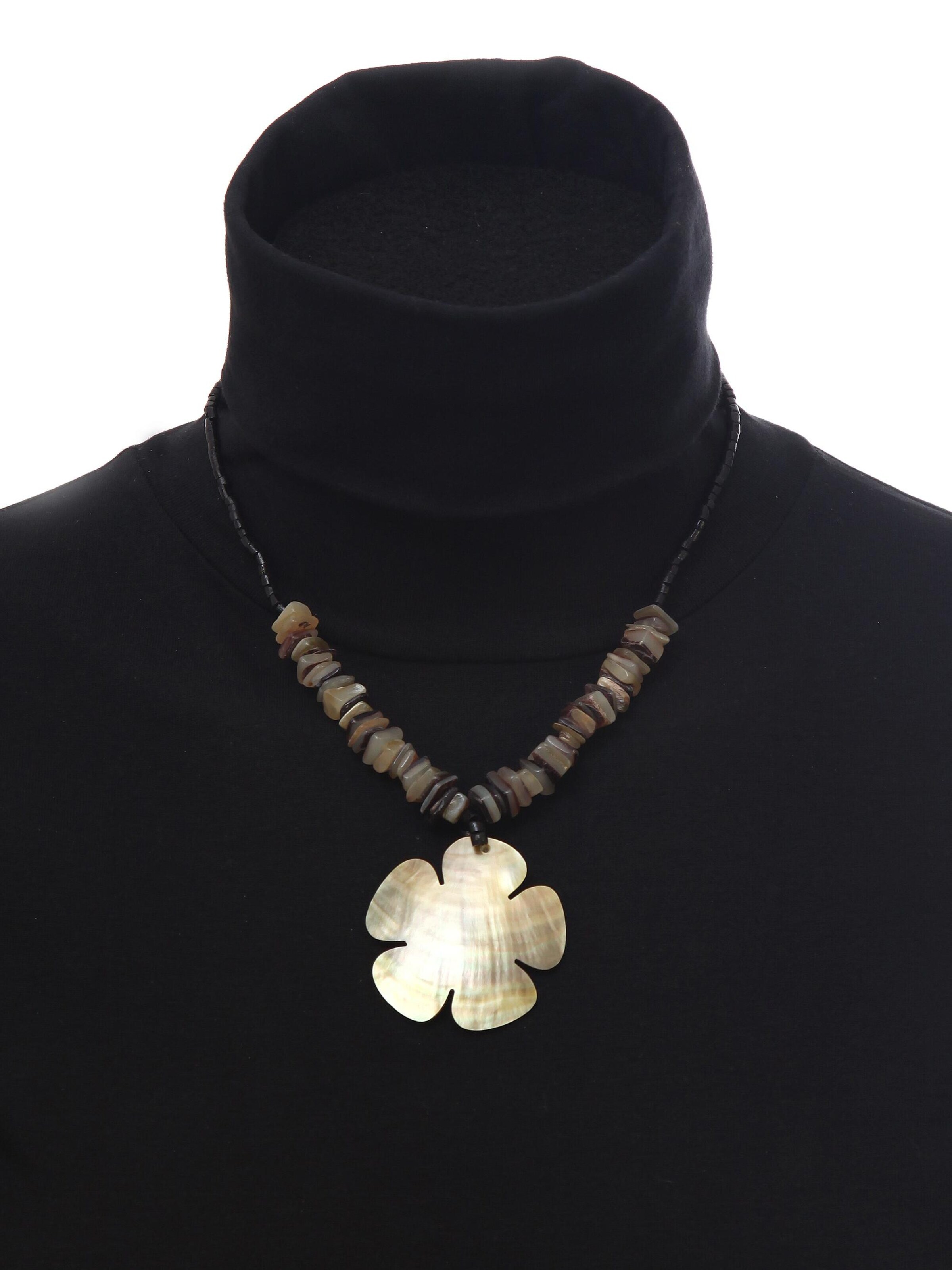 COLLEZIONE ALESSANDRO Necklace 'Kay' in Black
