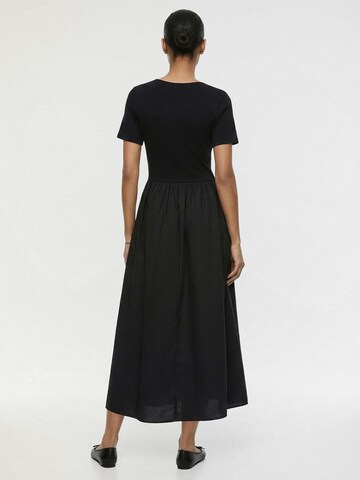 juoda everly® Suknelė