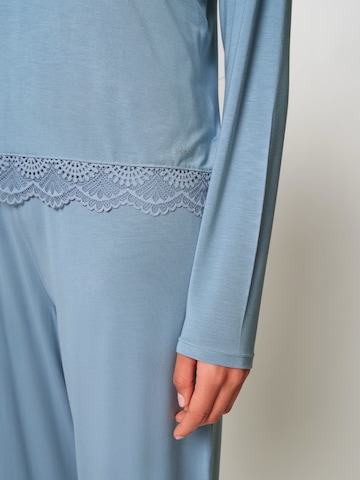 Skiny Slaapshirt in Blauw