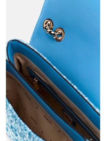GUESS Umhängetasche 'Giully II' in Blau