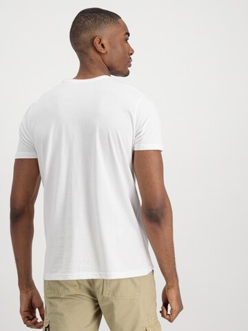 T-Shirt ALPHA INDUSTRIES en blanc