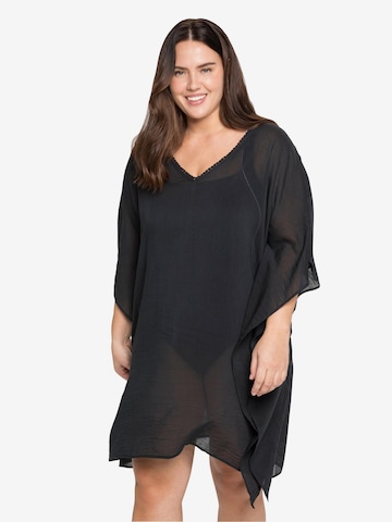 SHEEGO Tunic in Black: front