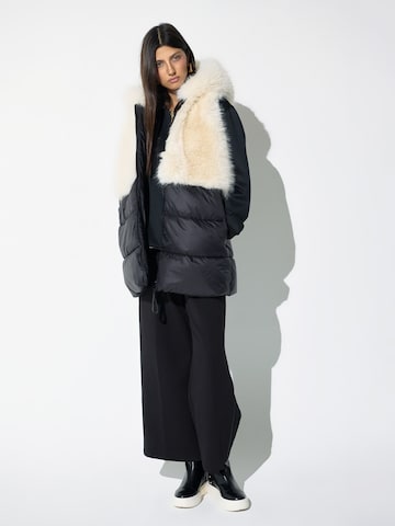 Lola Casademunt Vest in Black