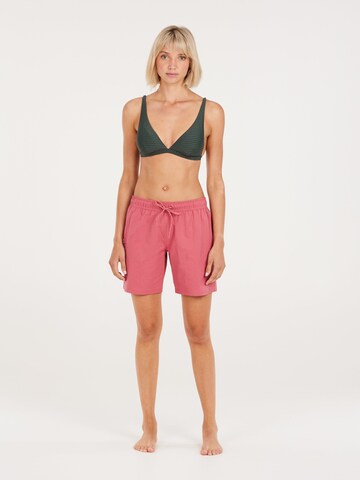 PROTEST Board shorts 'PRTAGAAT' in Pink