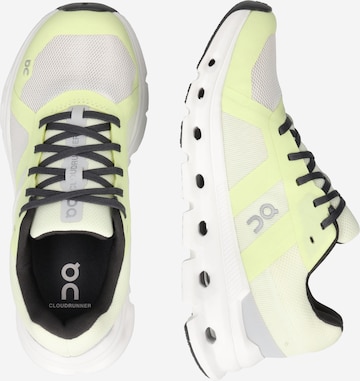 Scarpa da corsa 'Cloudrunner' di On in verde