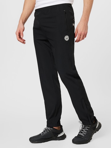 BIDI BADU - Tapered Pantalón deportivo en negro: frente