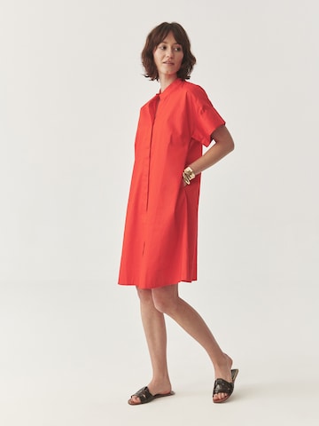 Rochie de la TATUUM pe portocaliu