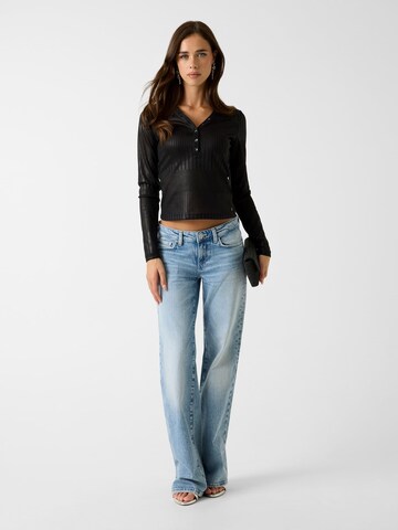 GUESS Pullover in Schwarz