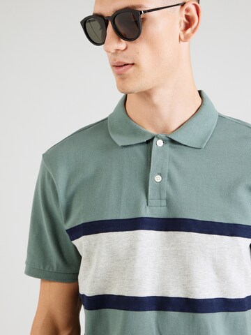 GAP T-Shirt in Grün