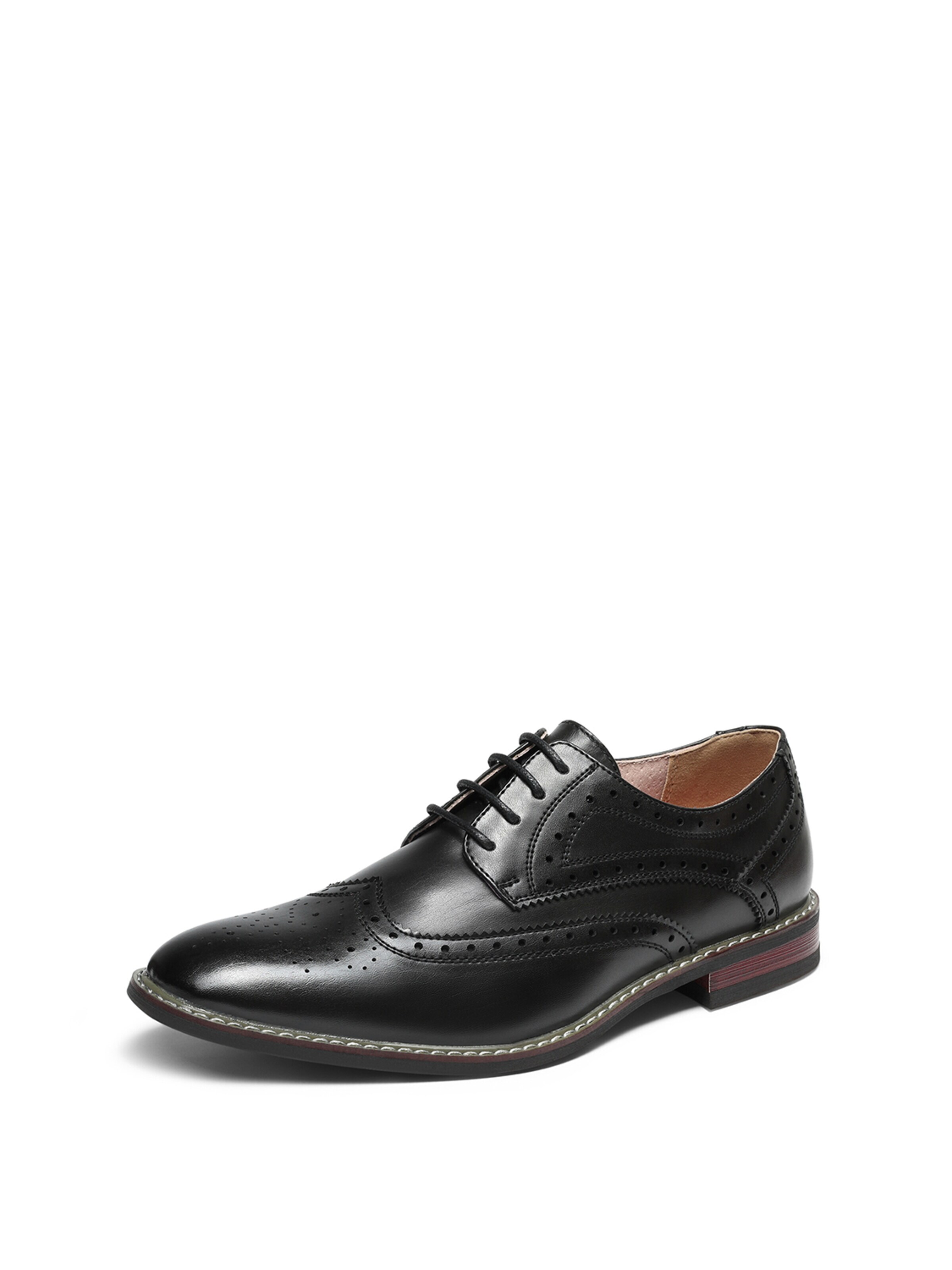 Scarpa stringata di Bruno Marc in nero: frontale