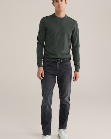 WE Fashion Sweater in Green