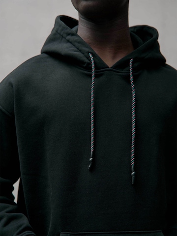 SQUID GAME COLLECTION - Sudadera en negro