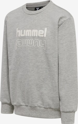 Hummel Trainingsanzug in Grau