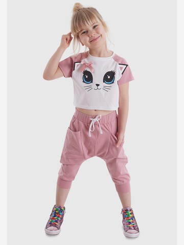 Set ' CFF-21Y1-091 ' di Denokids in rosa: frontale