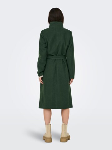 ONLY Ανοιξιάτικο και φθινοπωρινό παλτό 'EMMA' σε πράσινο