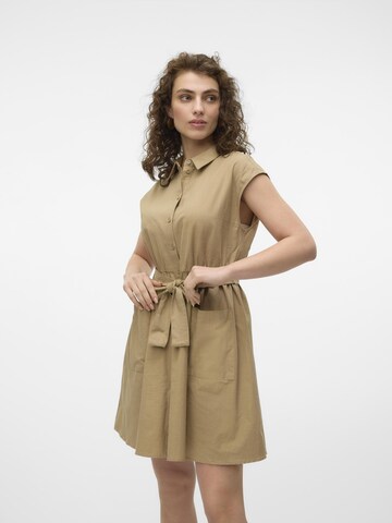 Abito camicia di VERO MODA in verde: frontale