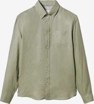 MANGO MAN Regular fit Button Up Shirt 'Avispa' in Green: front