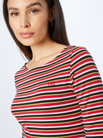 Blutsgeschwister Shirt 'Oh Marine' in Red