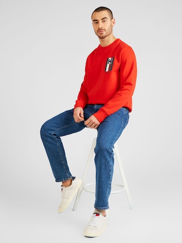 TOMMY HILFIGER Sweatshirt in Rood