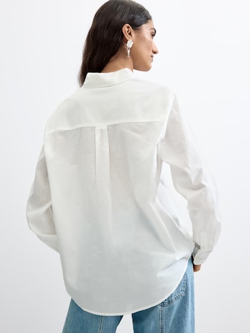 Desigual Μπλούζα σε λευκό