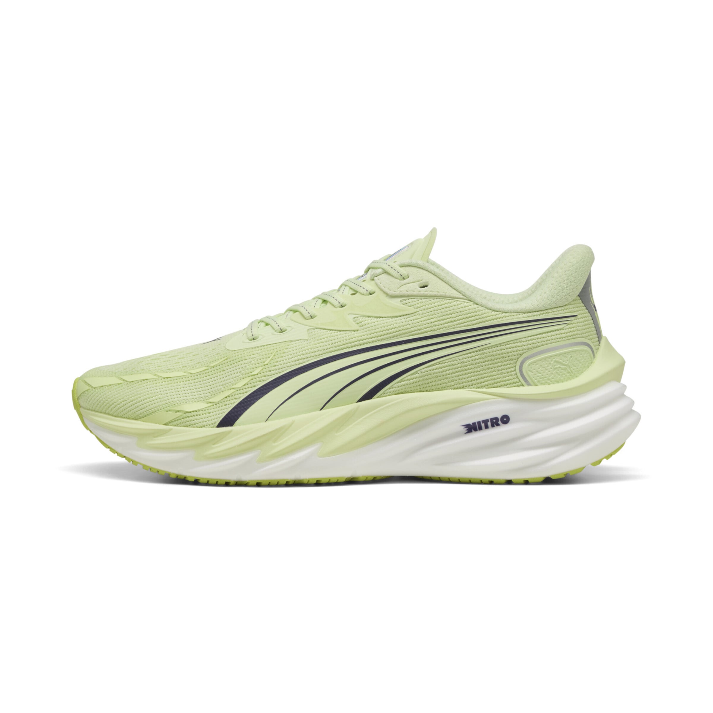 PUMA Running Shoes 'Velocity Nitro  4' in Green: front