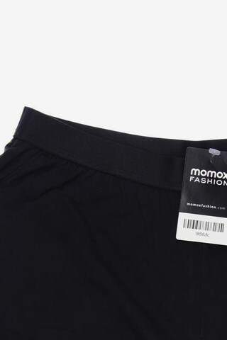 Organic Basics Shorts in XS in Black