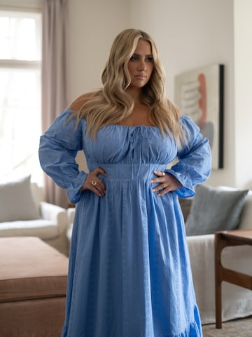 CITA MAASS Sommerkjole 'Broderie Anglaise' i blå