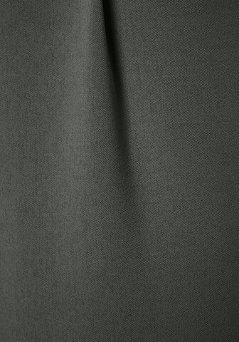 LASCANA Jumpsuit in Grey