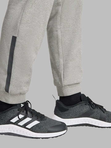 Effilé Pantalon de sport ADIDAS PERFORMANCE en gris