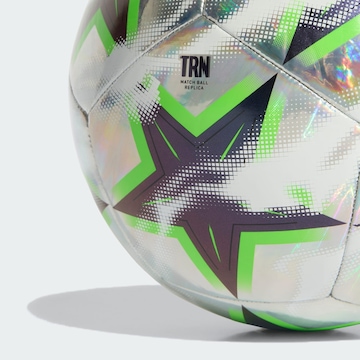 ADIDAS PERFORMANCE Míč 'UEFA Champions League 26/27' – stříbrná