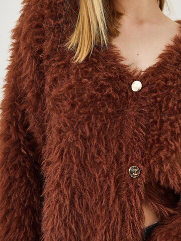 Bianco Lucci Gebreid vest in Bruin