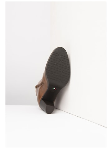 Bottines Nero Giardini en marron