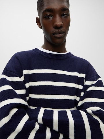 Pull&Bear Pullover in Blau