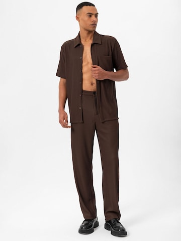 Fit confort Chemise Antioch en marron